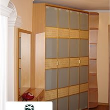  Sliding door wardrobes Folding doors in the hall: bamboo and lacomat