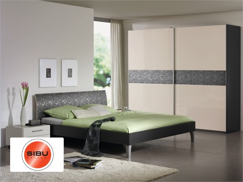 SIBU DesignПримеры применения SibuLL Floral black/silver  в спальне