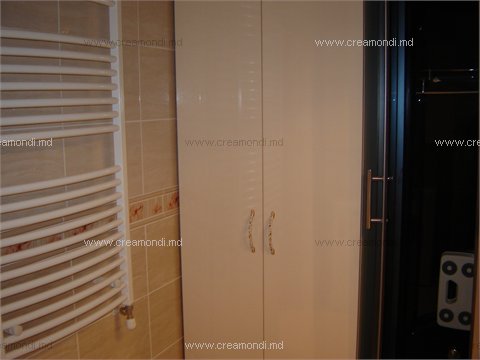 Мебель для ваннойШкаф в ванную комнату с фасадами Formica и ручками SIRO Artdecor