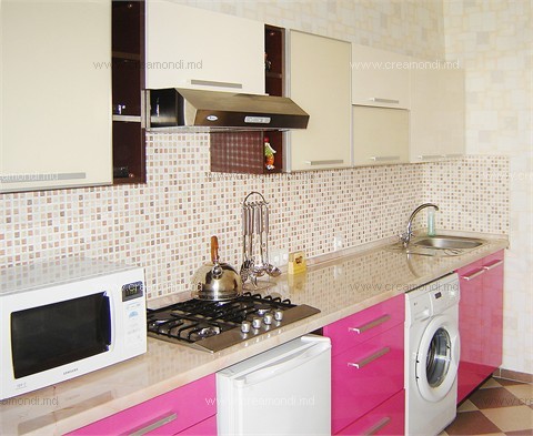 Кухни High Gloss.Кухня с фасадами HPL Formica (Juicy pink)