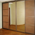  Sliding door wardrobes That am I all over: mirror and laminated chipboard